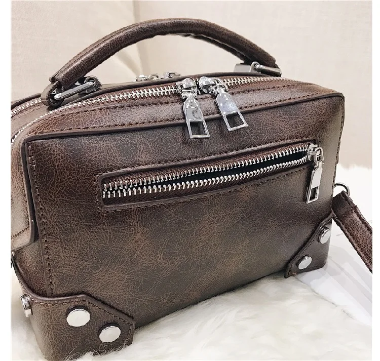 MJ Fashion Box Shape PU Leather Handbag Vintage Rivet Crossbody Bag 2019 New Casual Large Capacity Women Messenger Shoulder Bags (211)