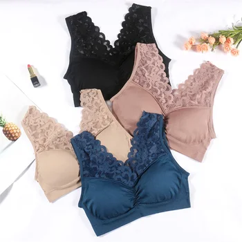 

2020 New Women Sexy Lace Tube Top Bras Seamless Crop Top FreeSize Strapless Underwear Crop Tops Bra Bandeau 4 Color B0172