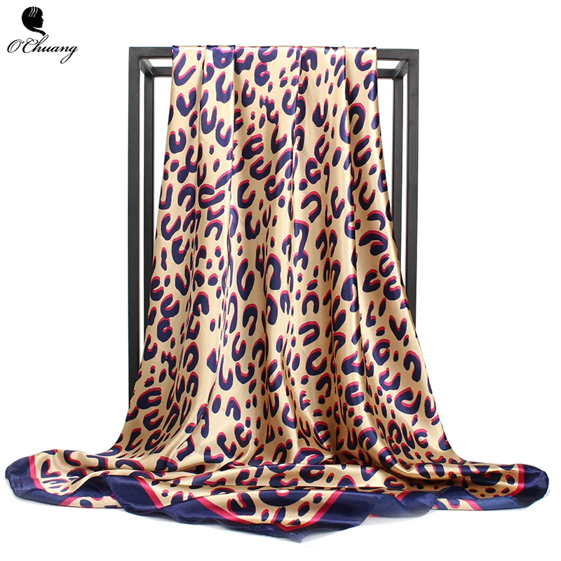 

Silk Scarf Bandana Fashion Women Printed Head Scarf Leopard Chain Pattern Large Square Scarves Wrap 90*90Cm Handkerchief