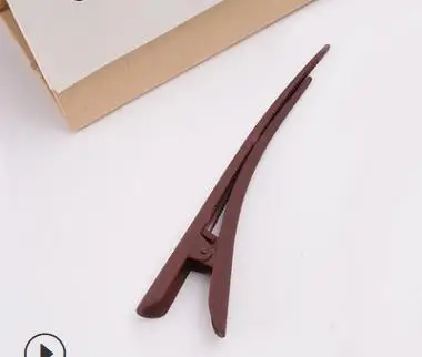 Pregadeira de cabelo mate cor morandi simples e versátil_voghion.com