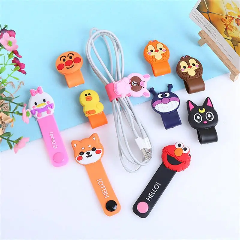 

5 pcs Cute cartoon storage buckle for mobile phone headphone data cable charger buckle mouse controller bear rabbit for iphone