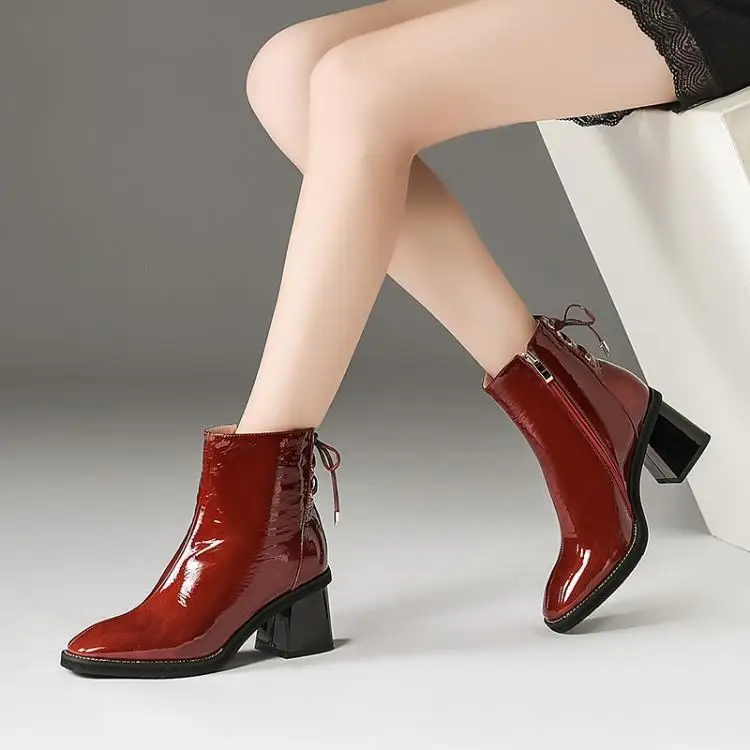 

Short boots since with thick with paint on short boots fashion ankle boot with Martin boots head layer cowhide