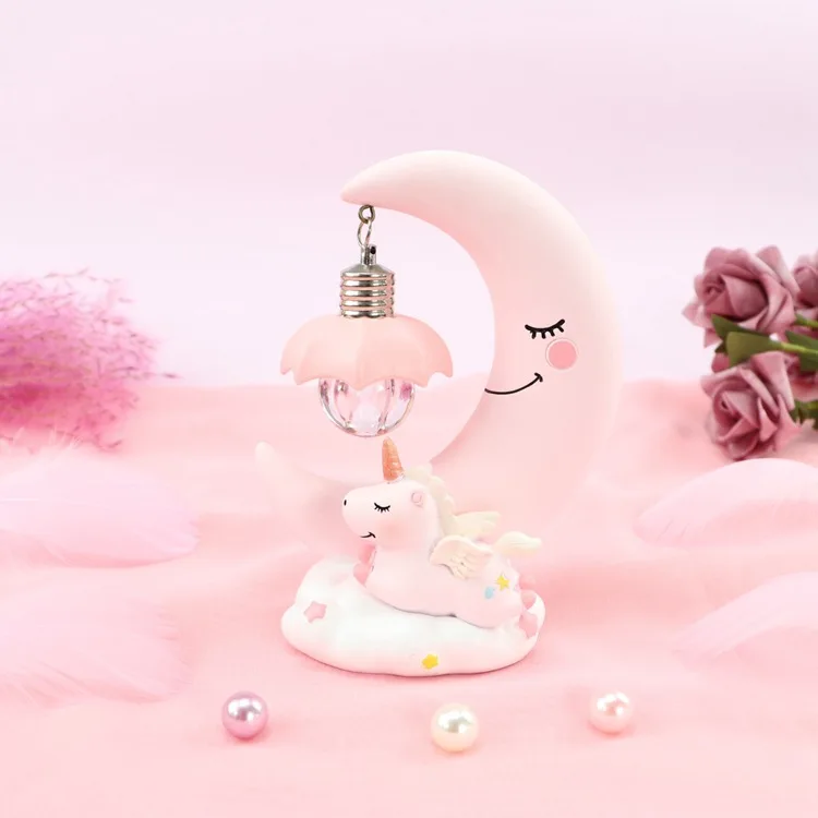 Creative Cute Girl Heart Dreamy Unicorn Moon Night Light Resin Crafts Ornaments Children Gift Bedroom Small Table Lamp Ornaments