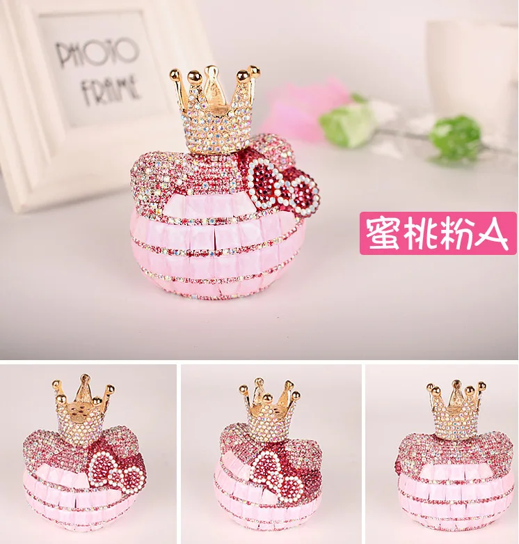 Освежитель воздуха для автомобиля с кристаллами в виде кошек|Статуэтки и