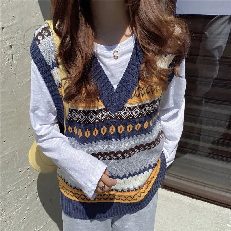 Vintage Argyle V-neck Knitted Sweater Vest Women Loose Sleeveless Sweater Pullover Autumn Korean Casual Oversized Knit Waistcoat