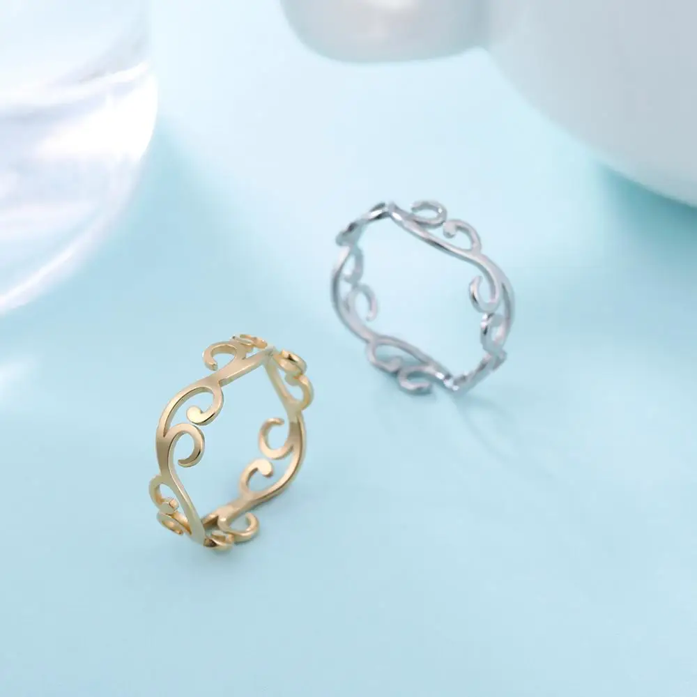 Stainless Steel Ring Skyrim Vintage Filigree Flower Women Girls Romantic Gold Color Casual Jewelry Anniversary Gift