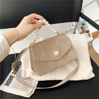 

2020 winter new shoulder bag ladies messenger bag casual female bag pearl chain handbag retro personality lady bag