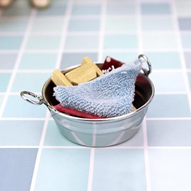 miniature bathroom (2)