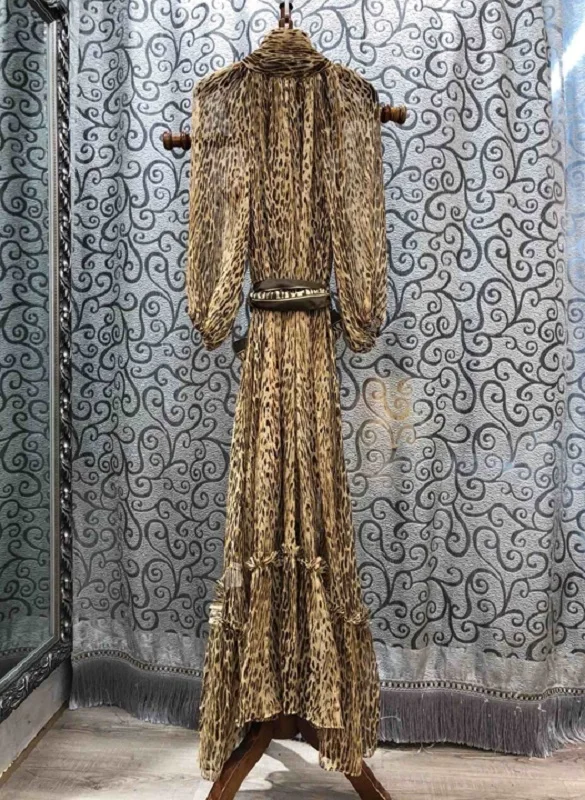Высококачественное шелковое длинное платье г. Осенние повседневные вечерние женские туфли с бантом на воротнике, сексуальное леопардовое Элегантное Длинное Макси платье в стиле бохо-пляж