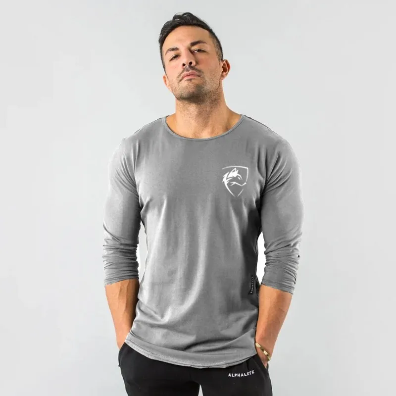 Мужская Повседневная футболка Alphalete черная белая с круглым вырезом и длинными