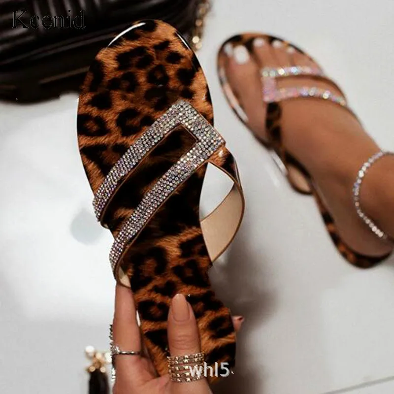 

2020 New Summer Sandalia Feminina Women CryStal Flip Flops Shoes Leopard Flat Heel Sandals for Zapatos Mujer