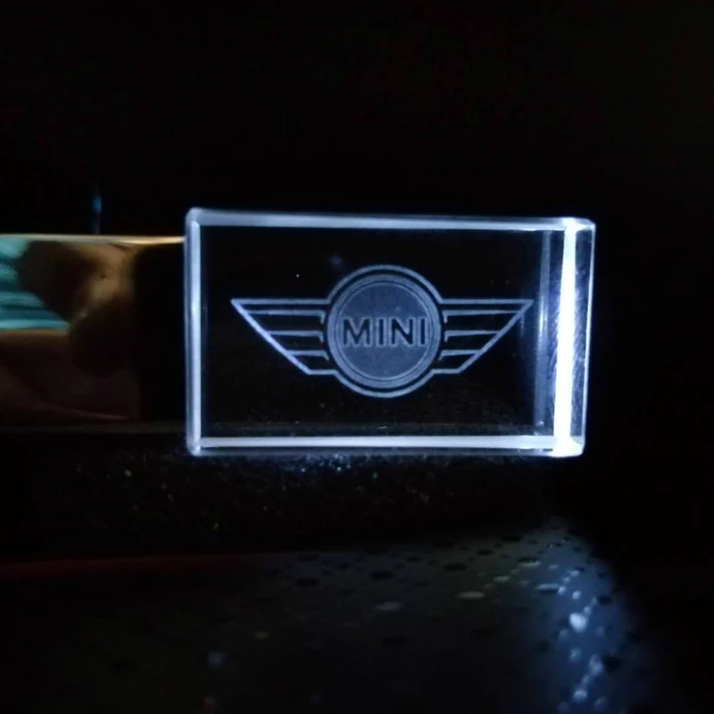 Креативное милое мини платье с украшением в виде кристаллов USB флеш накопитель