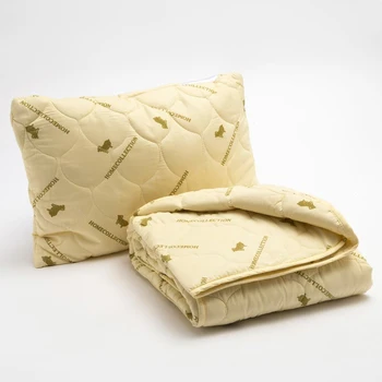 

Set "Sheep wool" in polyethylene, blanket size 110x140 cm, 150g / m2 + pillow 40x60 cm 4313330