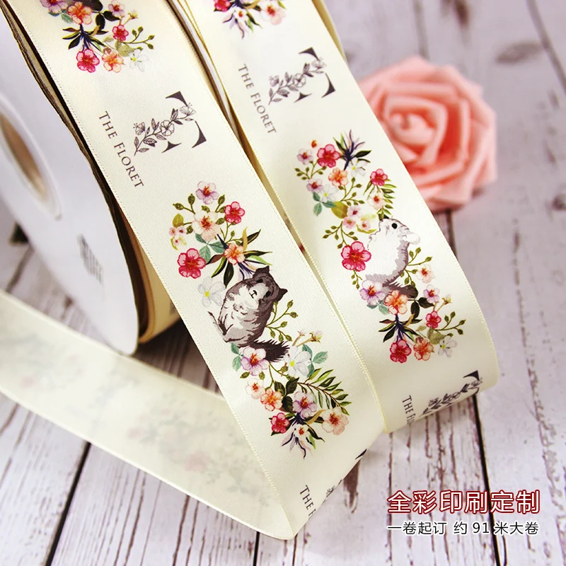 

Бесплатный дизайн шелковая лента напечатанная на заказ логотип лента, подарочная упаковка сатиновое полиэфирное украшение для свадебных мероприятий 100 ярдов/партия