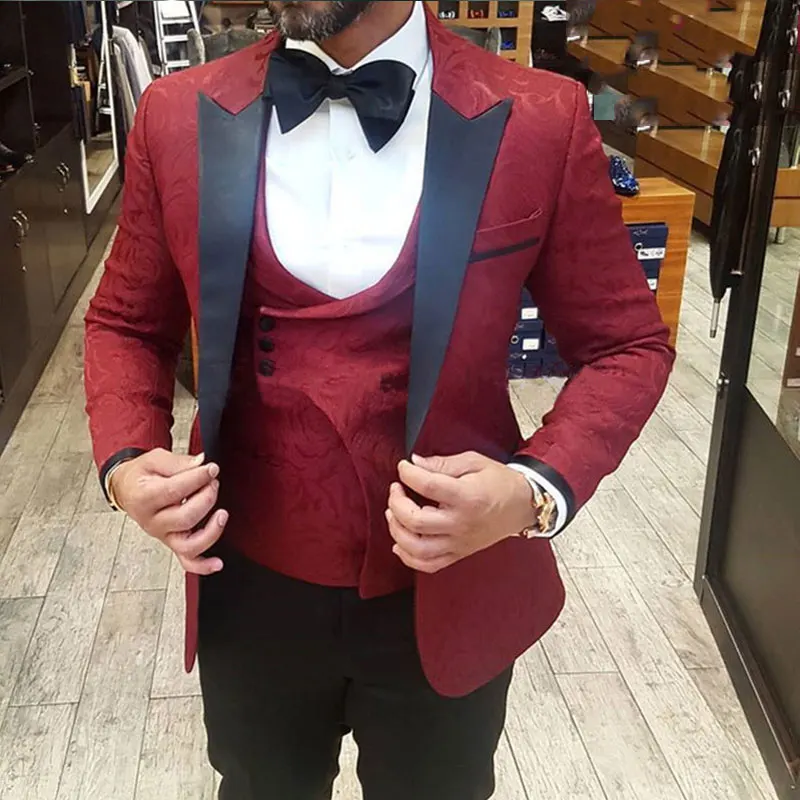 

Elegant Burgundy Pattern Floral Men Suit Black Peaked Lapel (Jakcet+Pants+Vest) 3 Pieces Slim Fit Formal Groomsmen Grooms Tuxedo