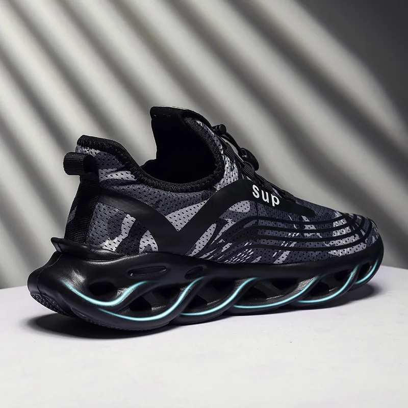 

2019 New Style Autumn And Winter Athletic Shoes Men's Fashion Week Catwalks Celebrity Style Trendy Shoes Outdoor Casual Shoes