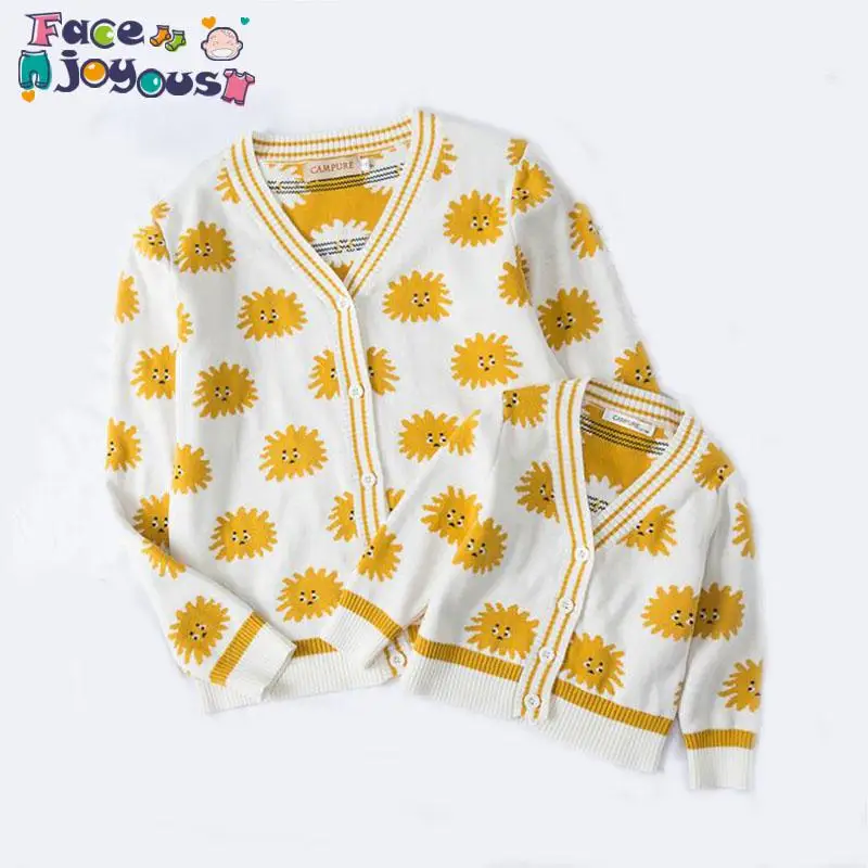 Модный Зимний Детский свитер для родителей и ребенка одежда для мамы и папы для мальчиков и девочек Теплые хлопковые свитера кардиган, куртка для малышей, пальто - Цвет: as photo2