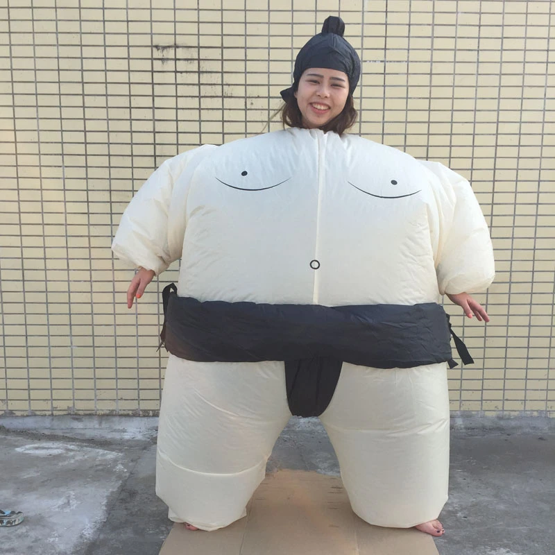 tenue sumo gonflable