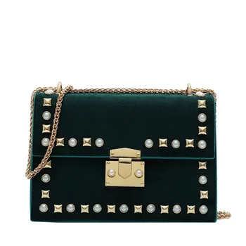 

Texture net red black bag female bag 2019 autumn and winter new wild rivet shoulder chain bag Messenger bag small square bag