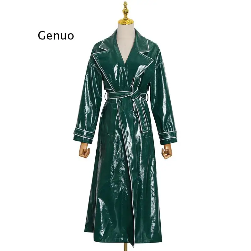 Рисунок 2 - Женская Осенняя куртка средней длины