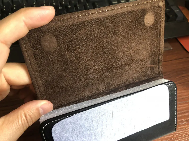 iphone-11-case-belt-pouch-12