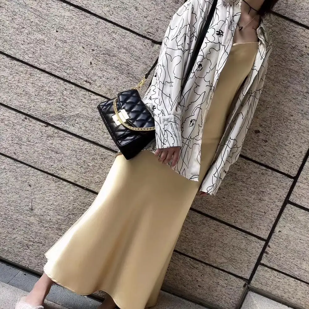 

OUMISI 2019 New Elegant and fresh Style Slanting Small Bag Fashion Style With Good quality Thread Ladies' Bag MUS07G