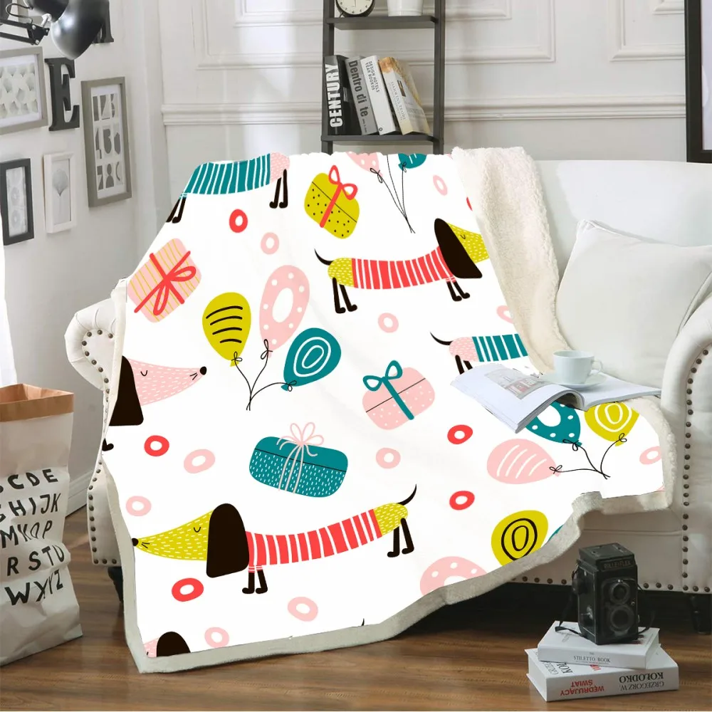 

Happy Dog Sherpa Blanket Cartoon Dachshund Printed Soft Throw Blanket for Kids Holiday Party Room Decoration White Background