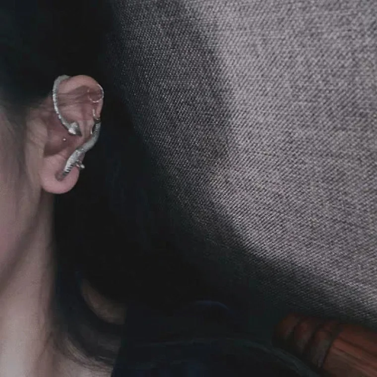 12040287061_35108646