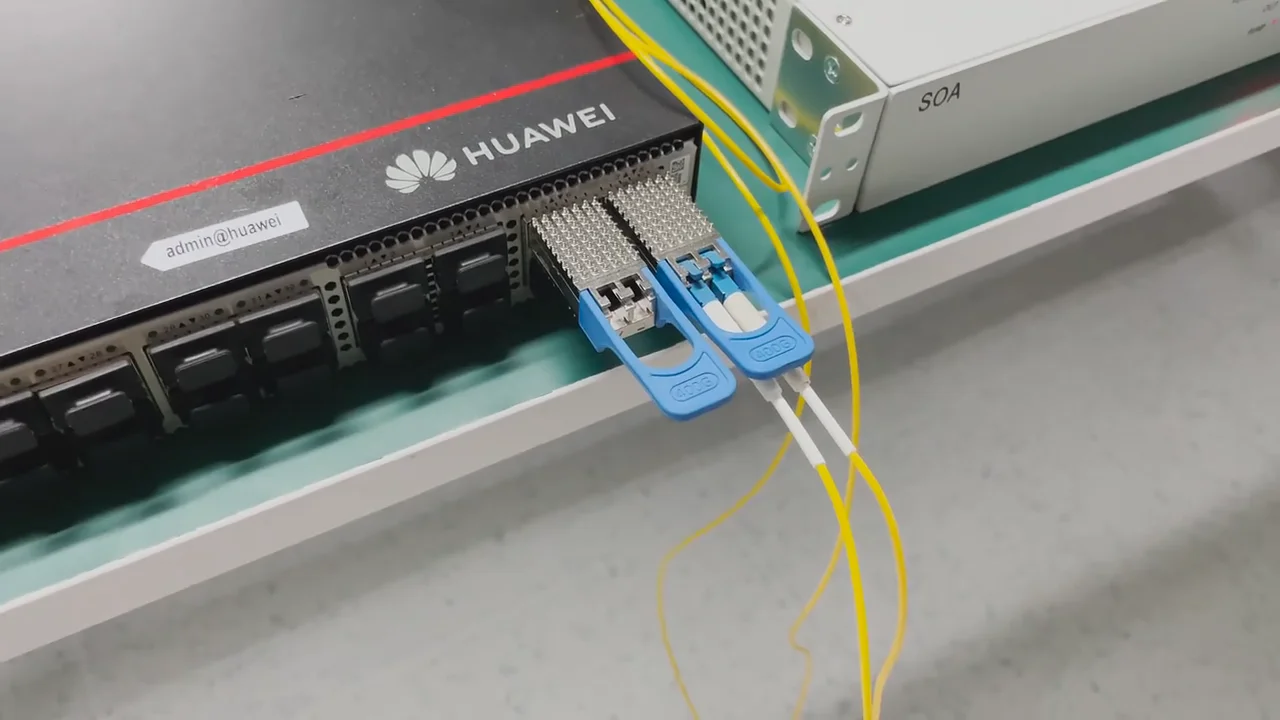 

SFP-10G-BX80 Customized 10GBASE-BX SFP+ 1490nm-TX/1550nm-RX 80km DOM Transceiver Module C-Light OEM