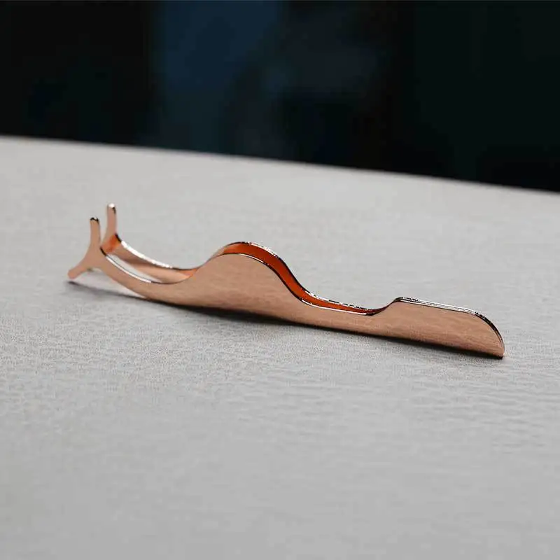 Manufacturers Direct Selling Multi-functional Eyelash Curler Tweezers Aid False Eyelashes Aid New Products Hot Sales