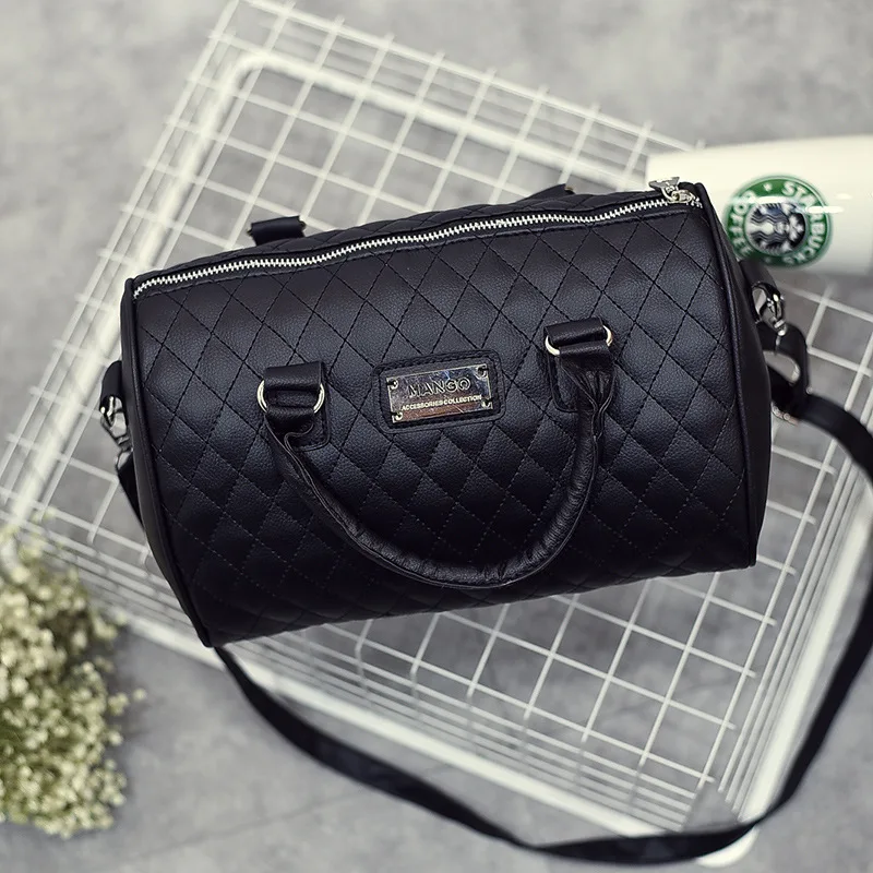 

Europe And America New Style Fashion Special Offer Black And White with Pattern Bucket Rhombus Pillow Shoulder Mango Handbag