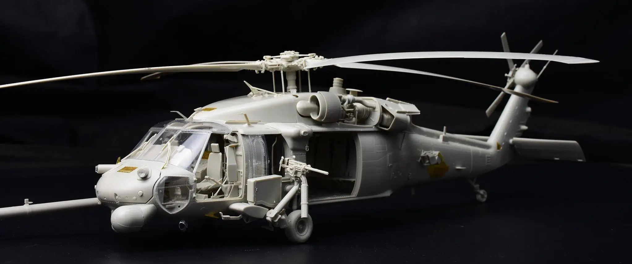 Kitty Hawk 1/35 KH50006 HH-60G "Pave hawk" Вертолет пластиковый модельный комплект