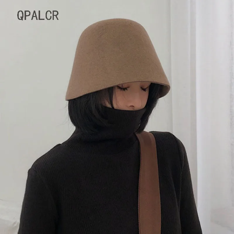

QPALCR 2020 Hat New Personality Wool Fedora Hat Women Solid Color Bucket Felt Hat Fashion Female Trilby Autumn Winter Fedoras