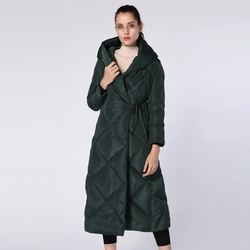 Kopen Merk Luxe 2019 Winter vrouwen Donsjack Elegante Extra Lange 90% Witte Eendendons Jassen Verdikking Warm Vrouwelijke Outwears AO621
