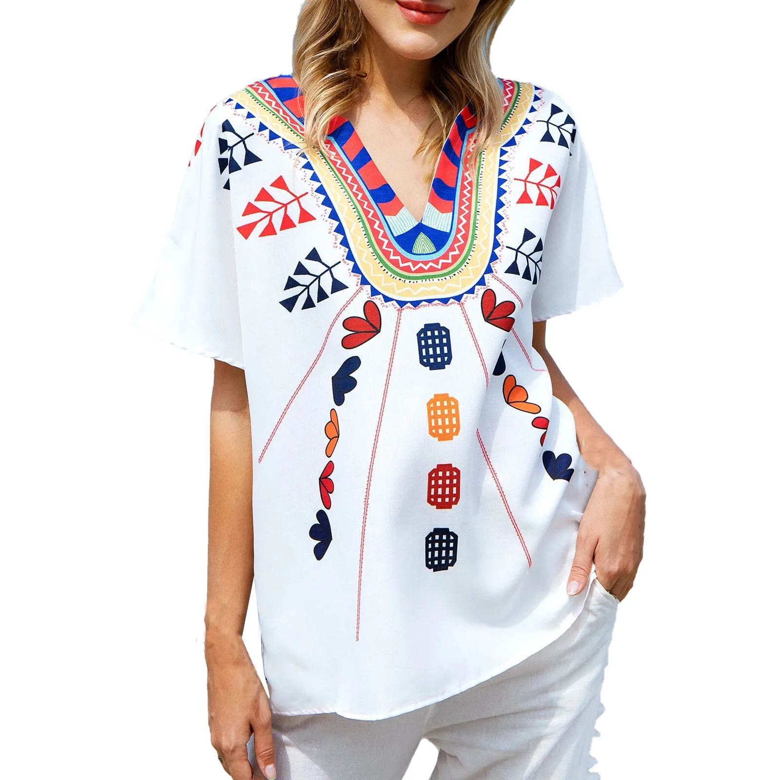 2021 Fashion New Women T-Shirt Elegant Tee Female Tops Women's Casual Fashion Temperament V-neck Ethnic Print Short-sleeved Tops 1