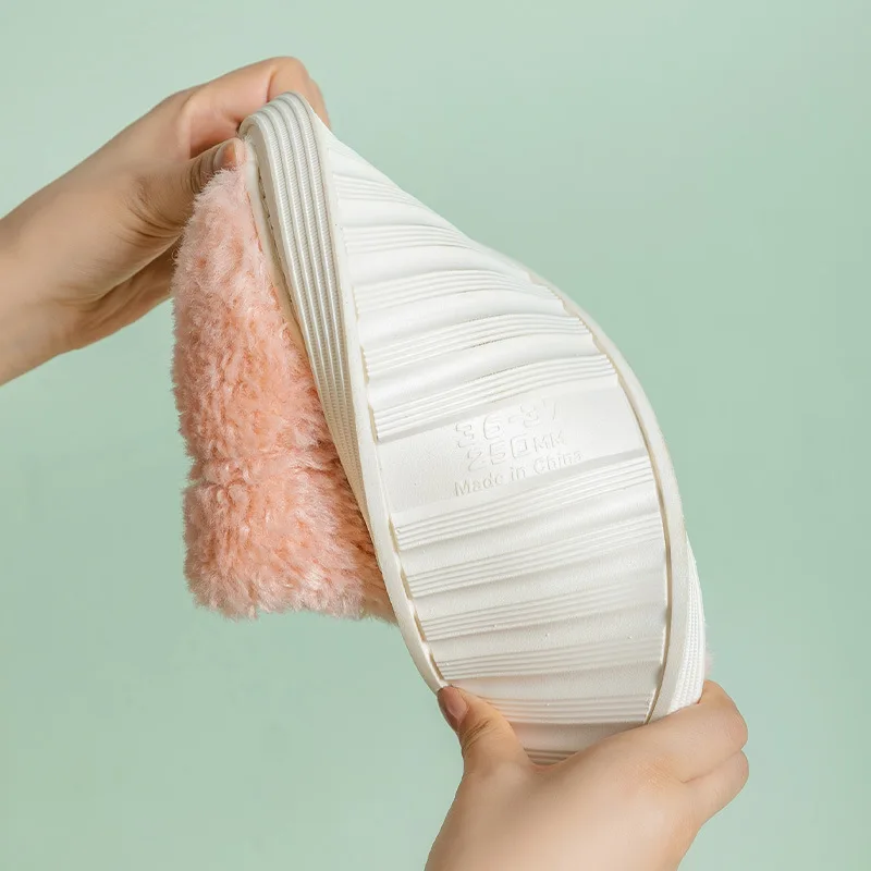 2021 New Cotton Slippers To Keep Warm Thick Bottom Household Couples Plush Spot Home Autumn Winter Wool  For Men And Women