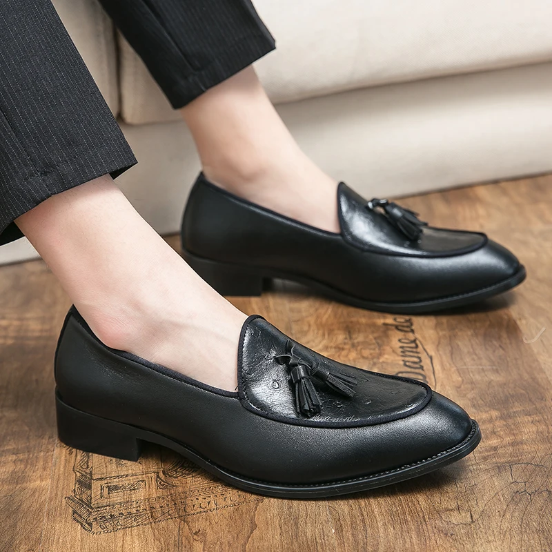 Zapatillas Hombre Summer Men Shoes Breathable Tassel Loafers Leather Luxury Brand Comfortable Men's Flats Moccasins Casual Shoes