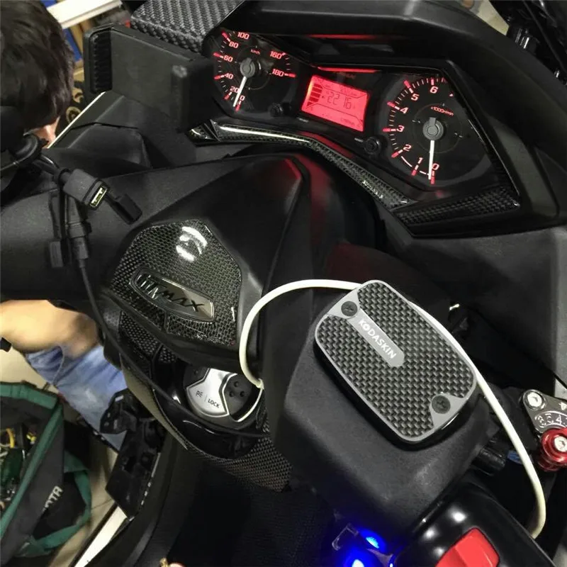 Передняя крышка цилиндра Kodaskin Carbon для мотоцикла Tech Max резервуара Yamaha TMAX560 2020 YZF tmax
