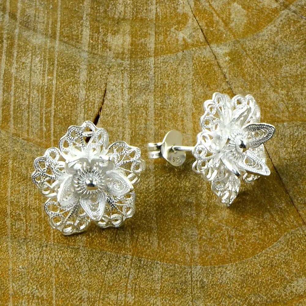 Серебряные филигранные серьги из 925 пробы