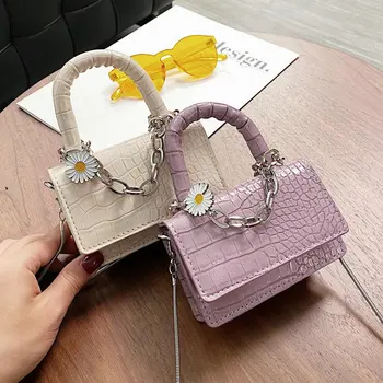 

Crocodile Patent Little Daisy Decoration Mini Crossbody Bags for Women 2020 Small Handbag Small Bag PU Leather Hand Bag Ladies
