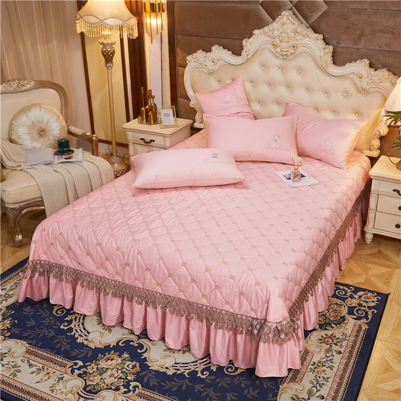 

100% egyptian cotton bedding set bedspread and pillow case quilting luxury embroidery bed covers bed linen pink color