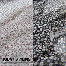 Широкая черная/Упакованные маленькие цветы из шелка платье-футболка шелковая одежда ткань специальная цена