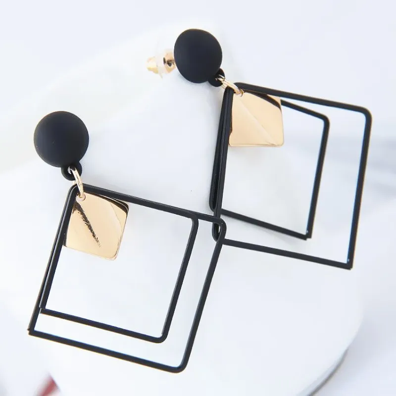 2019-Korean-Fashion-Round-Earrings-Candy-Colors-Earrings-Statement-Geometric-Hollow-Square-Drop-Earrings-for-Women (1)