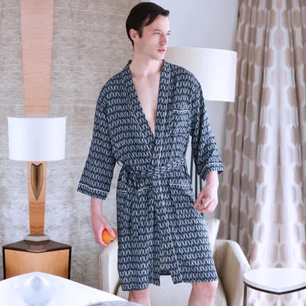

Cotton Men Kimono Gown Sexy V-neck Robe Printed Flower Nightwear Summer New Loose Intimate Lingerie Japanese Style Nightgown