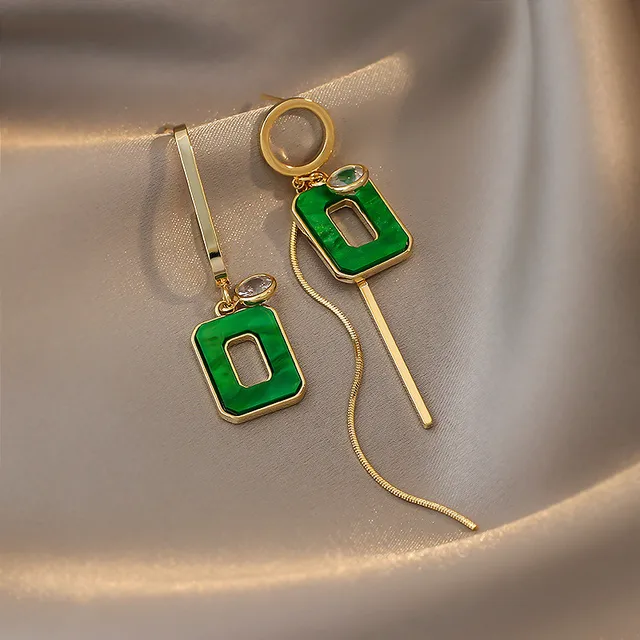 Trendy New Long Asymmetry Pendant Earrings for Women Female Simple Hypoallergenic Geometric Tassel Earrings Jewelry Accessories Square-green