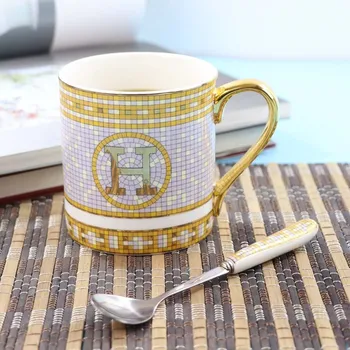

Ceramics Coffee Cup European Coffee Mug Originality Bone China Golden Letters Black Tea Teacup Office Light Luxuries Tazas Copos