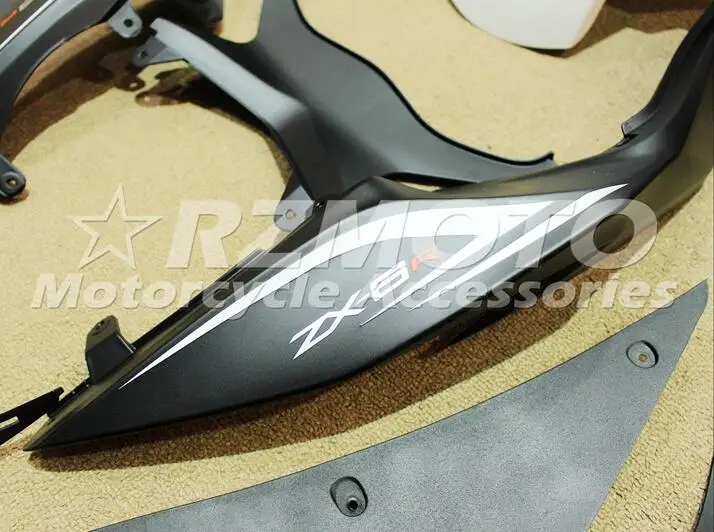 ABS Полный комплект обтекателя подходит для Kawasaki ZX6R 2013 Обтекатели ZX-6R ниндзя 636 599 хорошее белого и черного цвета
