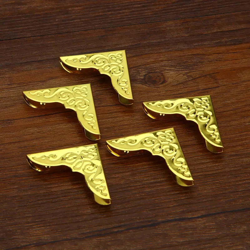

4pcs Metal antique wrap angle corner frame wrap angle side anti-collision corner notebook protection corner album pattern corner