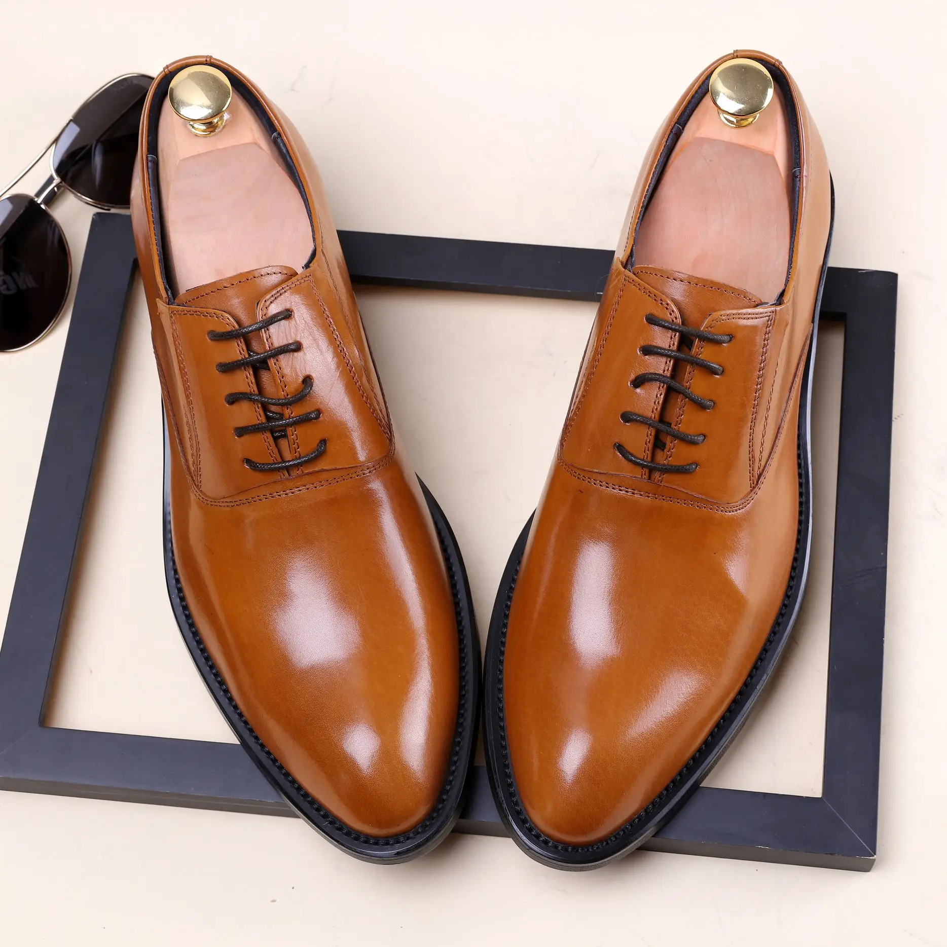 

Men's Leather Shoes Lace-up Business Formal Wear Leather Shoes Men's Large Size Cowhide Shoes Comfortable Leather Shoes