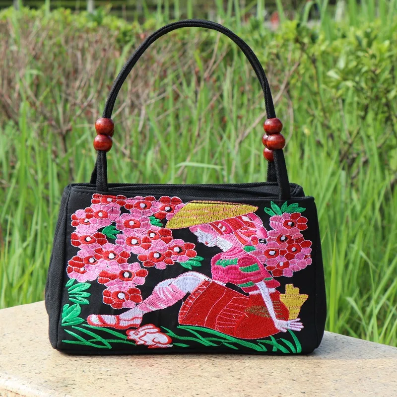 New Fashion Embroidery Women Small handbags National Floral Embroidered Lady Top-handle bags Single-layer Beading Falp Carrier